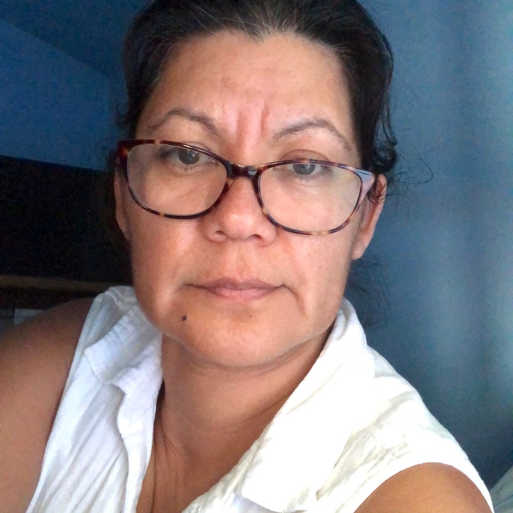 Meet your Posher, Ayde